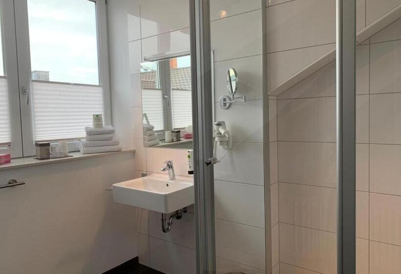 标准工作室带阳台, Best Business Buhl  Boardinghouse