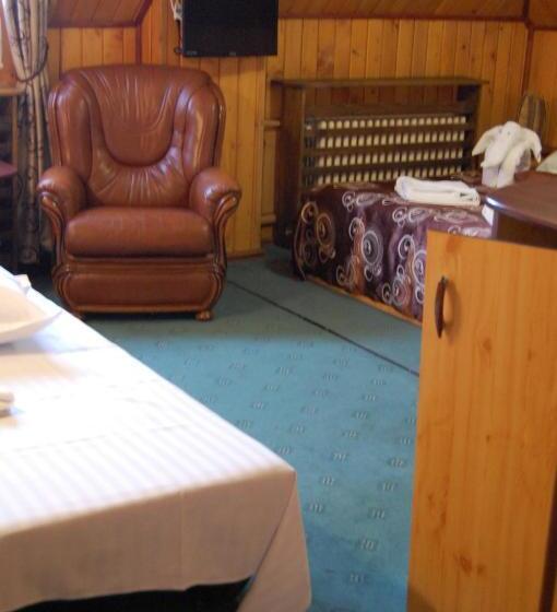 패밀리 룸, Bucegi Portile Regatului