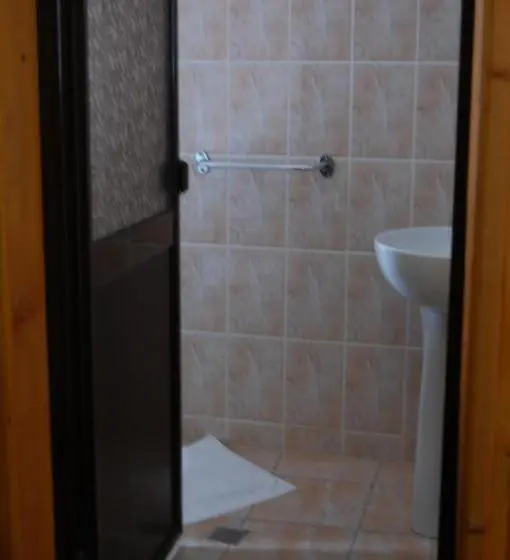 اتاق خانوادگی, Bucegi Portile Regatului