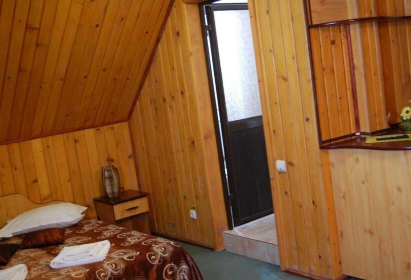 패밀리 룸, Bucegi Portile Regatului