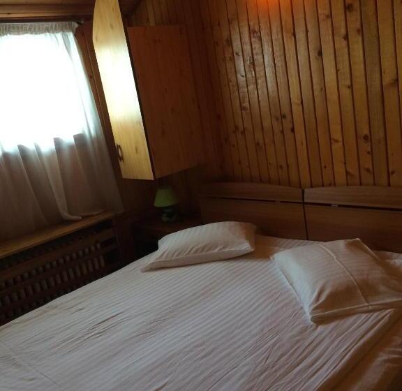 스탠다드 룸, Bucegi Portile Regatului