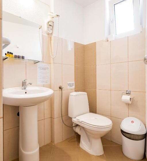 جناح جونيور مزوَّد بشرفة, Complex Paloma Coral