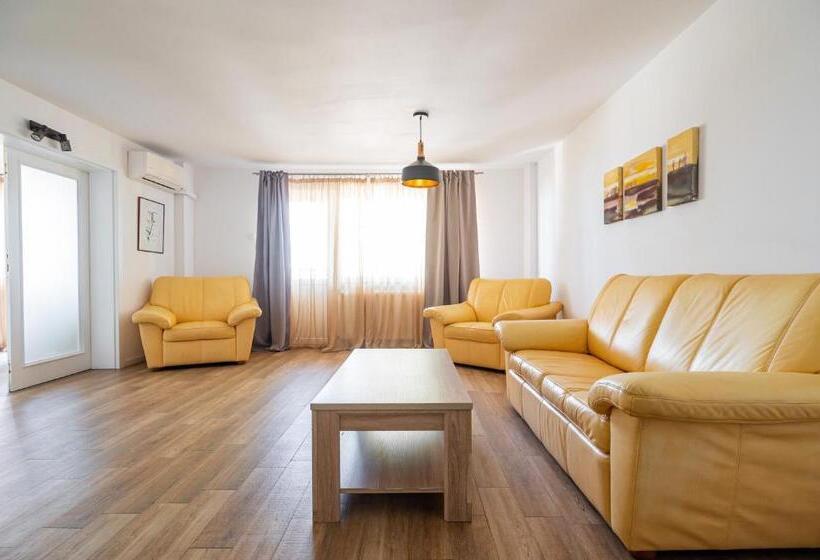 جناح سوبيريور, Complex Paloma Coral