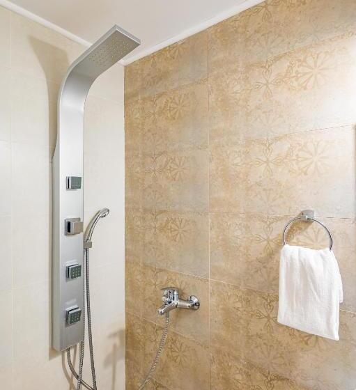 جناح سوبيريور, Complex Paloma Coral