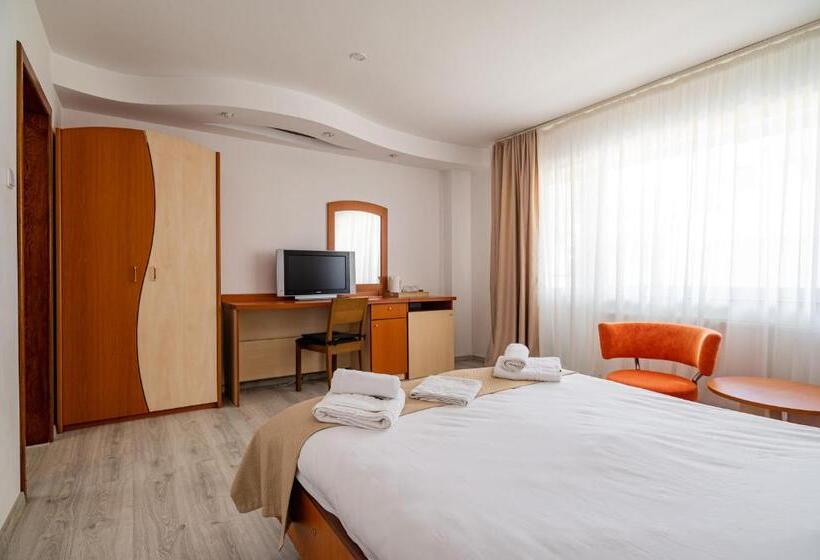 غرفة قياسية مزوَّدة بشُرفة, Complex Paloma Coral