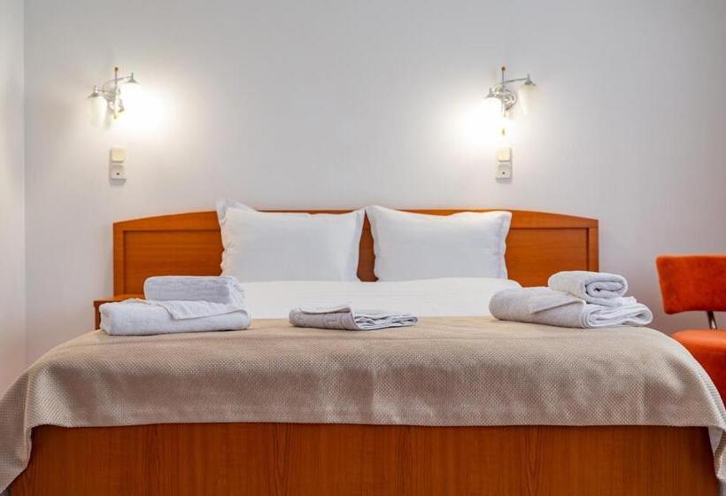 غرفة قياسية مزوَّدة بشُرفة, Complex Paloma Coral