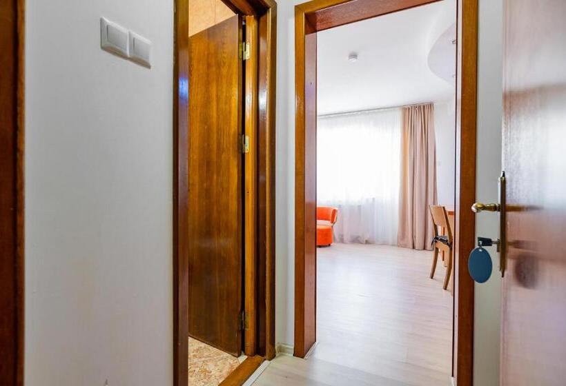 غرفة قياسية مزوَّدة بشُرفة, Complex Paloma Coral