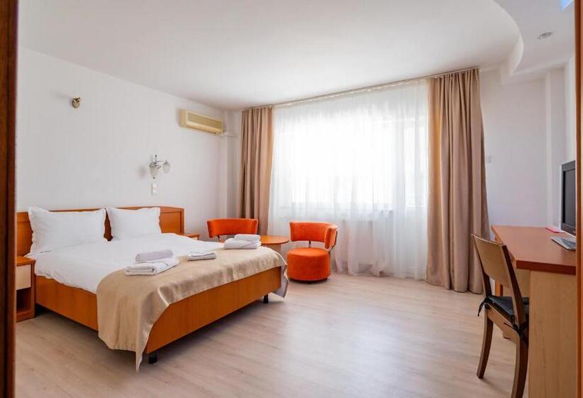 غرفة قياسية مزوَّدة بشُرفة, Complex Paloma Coral