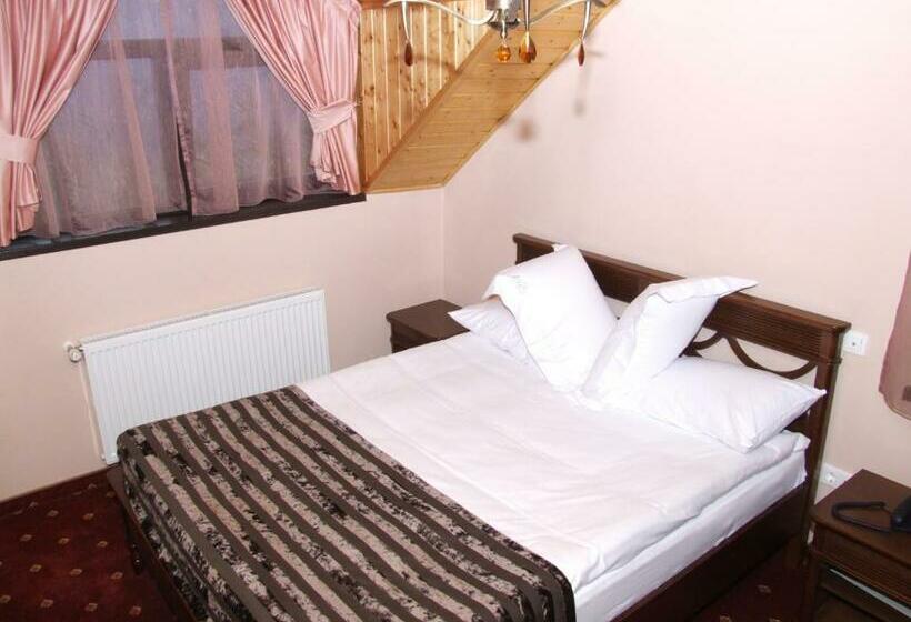 标准间, Complex Verona Predeal