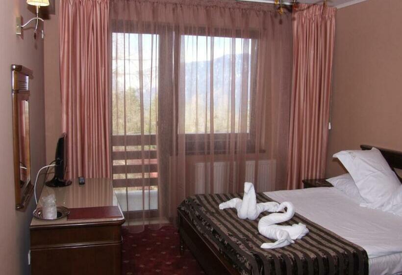 标准间, Complex Verona Predeal