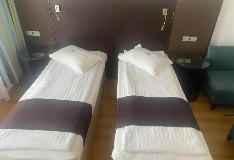 Standard-huone Pääsy Spa-tilaan, Dobsi