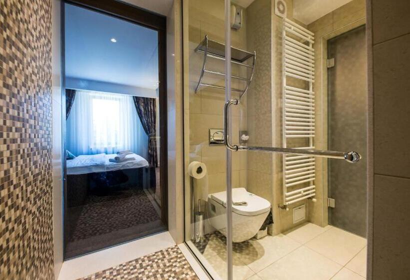 דירת חדר דלוקס, Eden Grand Resort