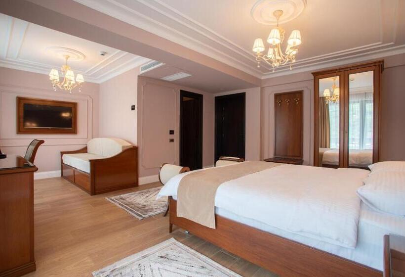 스탠다드 룸, Gabriela