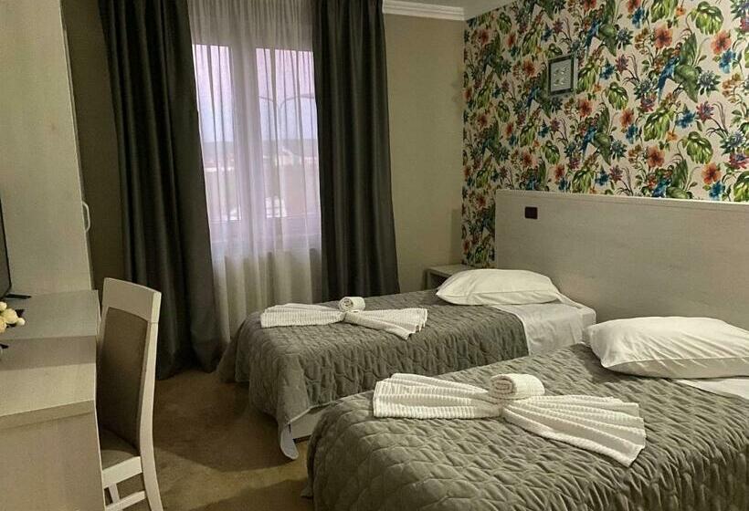 스탠다드 룸, Grand Master