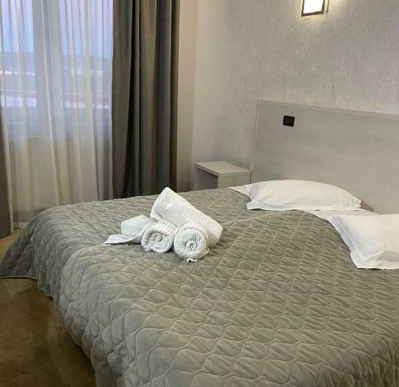 스탠다드 룸, Grand Master