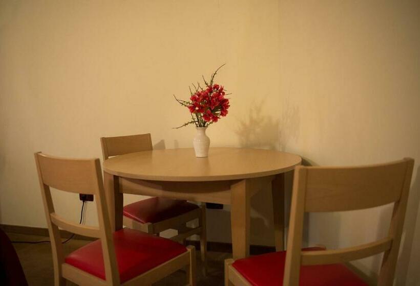 스위트, Grand Master