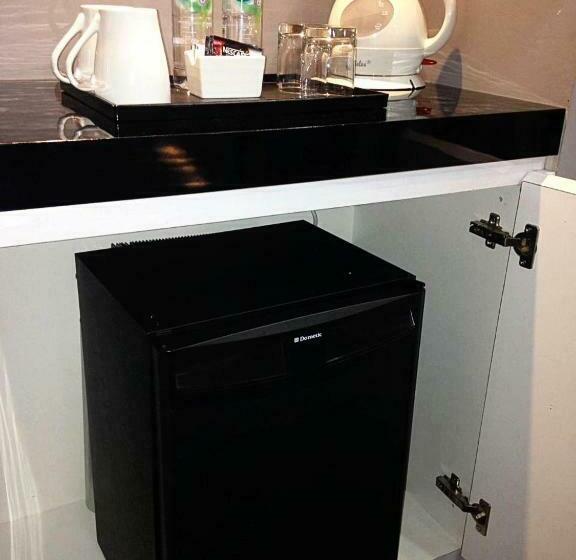 StandaardKamer, Happy Inn