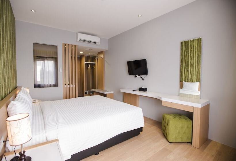 Deluxe Kamer, Happy Inn