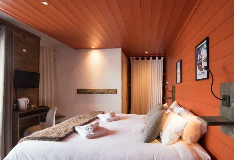 اتاق راحتی سه تخته, Hôtel La Chaumière