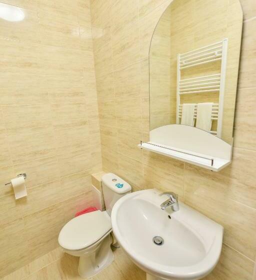 جناح غرفتين نوم, Le Petit Paris