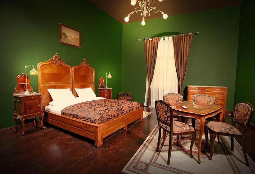 سوئیت پرزیدنت, Poesis Satu Mare