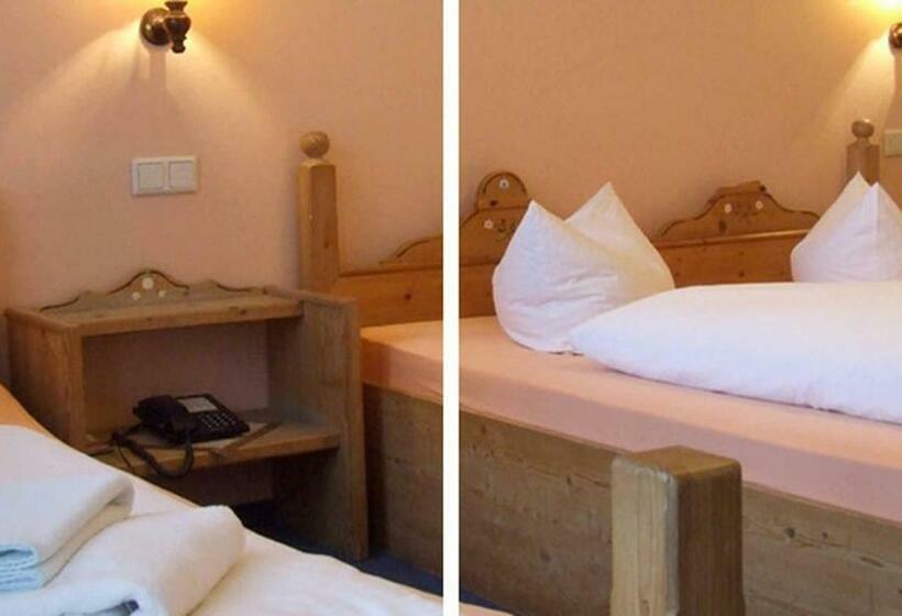 Четырехместный Номер Стандарт, Restaurant Goger