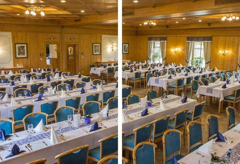 Номер Стандарт Трехместный, Restaurant Goger