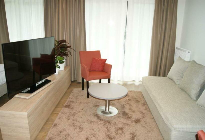 ジュニアスイート, Restaurant Muckensee