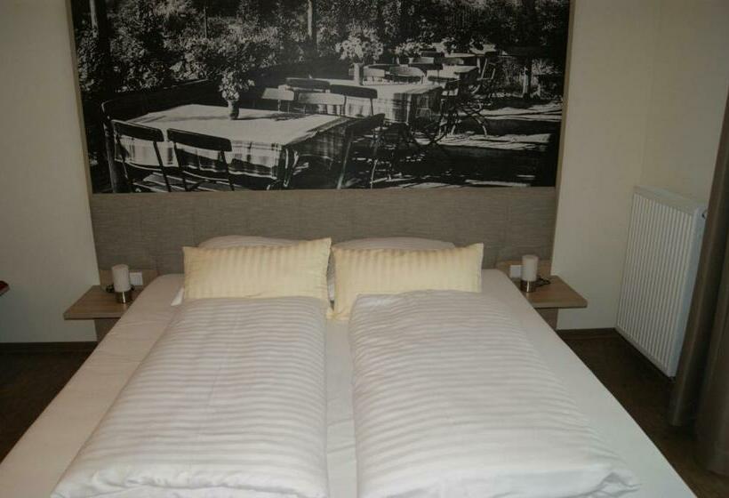 ジュニアスイート, Restaurant Muckensee