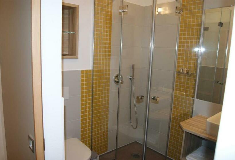 スタンダードシングルルーム, Restaurant Muckensee