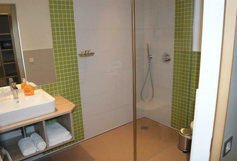 バルコニー付きデラックスルーム, Restaurant Muckensee