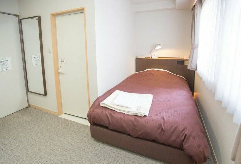 غرفة قياسية فردية, Toyota Prestige