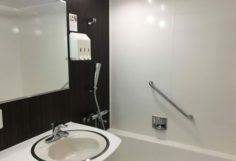 غرفة قياسية, Toyota Prestige