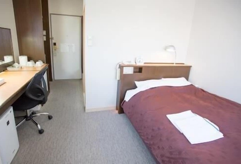 غرفة قياسية فردية, Toyota Prestige