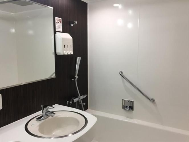 غرفة قياسية فردية, Toyota Prestige