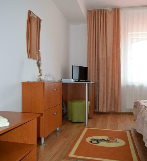 غرفة قياسية, Pensiunea Bujor De Munte