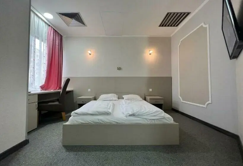 اتاق استاندارد, Motel Carmen
