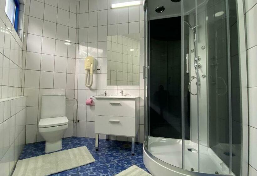 اتاق استاندارد, Motel Carmen