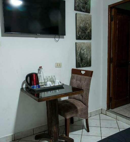 اتاق استاندارد یک نفره, Hospedaje Gran Imperial