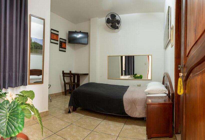 اتاق اکونومی, Hospedaje Gran Imperial