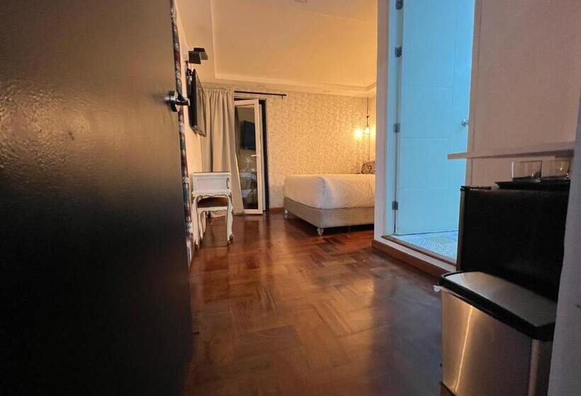 غرفة قياسية مزوَّدة بشُرفة, La Casa Del Viajero