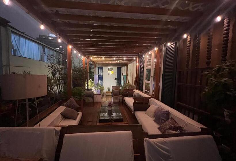 스탠다드 발코니 룸, La Casa Del Viajero