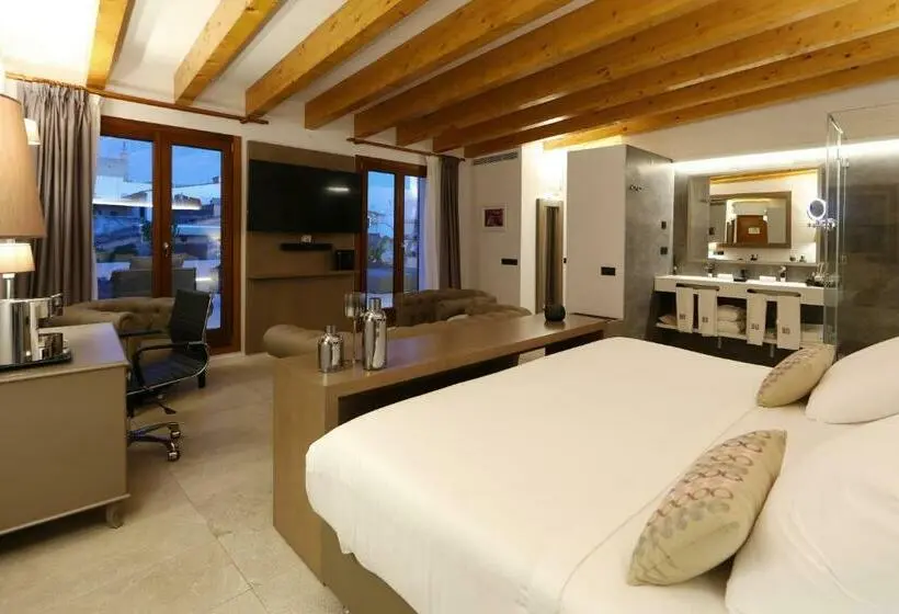 سوئیت با وان آب گرم, Bo Hotel Palma