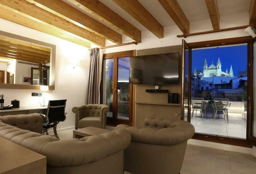 سوئیت با وان آب گرم, Bo Hotel Palma