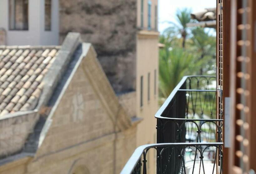 سوییت جونیور با بالکن, Bo Hotel Palma