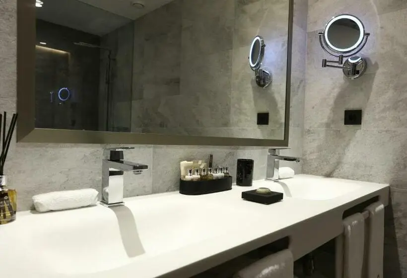 سوییت جونیور با بالکن, Bo Hotel Palma