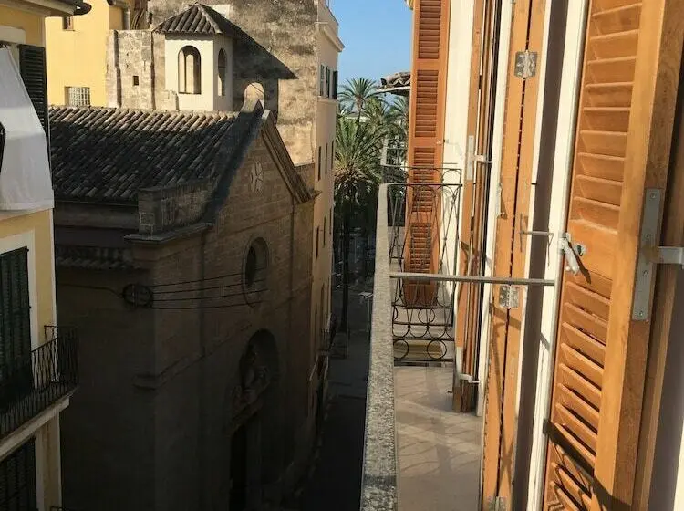 سوییت جونیور با بالکن, Bo Hotel Palma