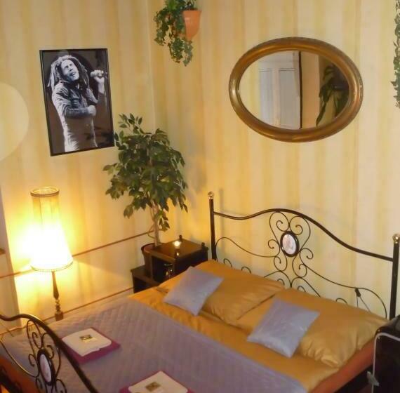 스탠다드 룸, Cade