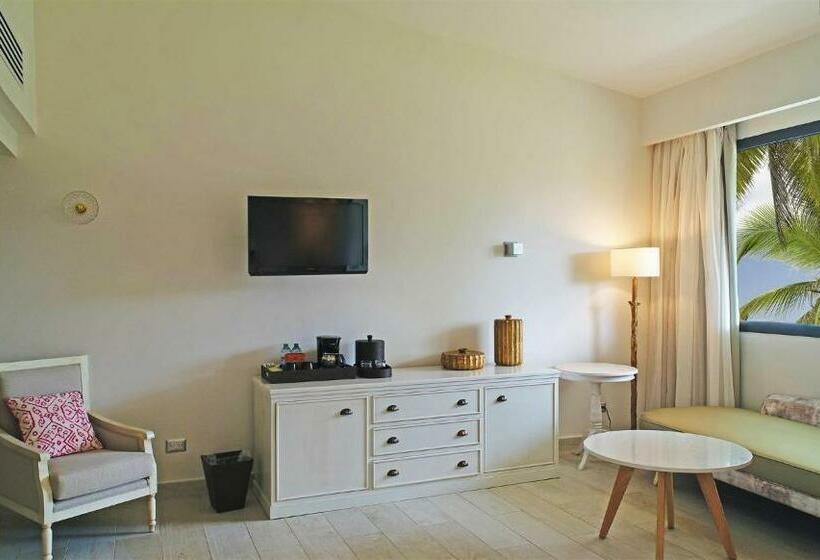סוויטת ג'וניור דלוקס, Catalonia Punta Cana - All Inclusive