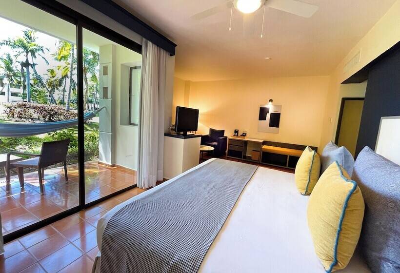 סוויטת ג'וניור פרמיום, Catalonia Punta Cana - All Inclusive